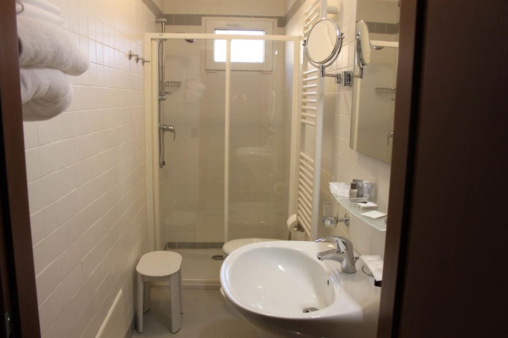 אבנו טרמה Hotel Rosa מראה חיצוני תמונה