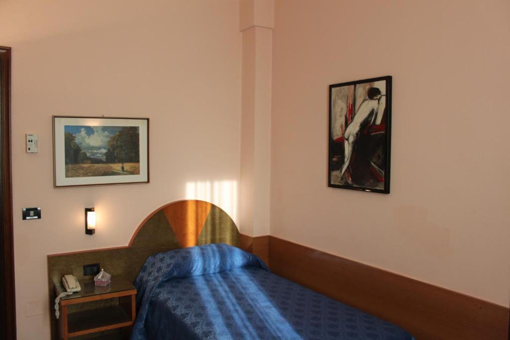 אבנו טרמה Hotel Rosa חדר תמונה