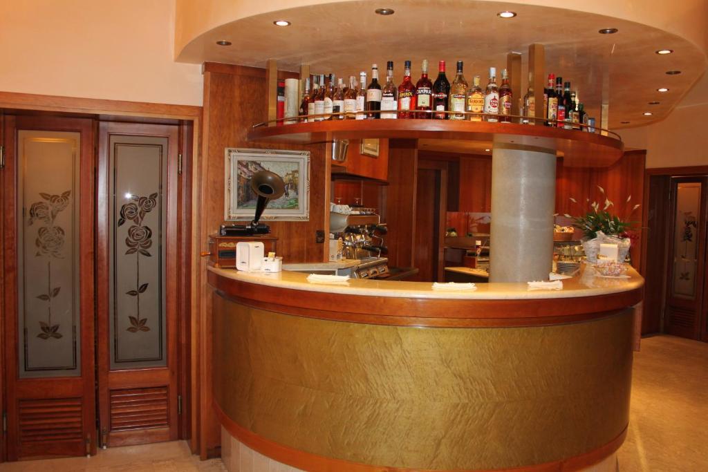 אבנו טרמה Hotel Rosa מראה חיצוני תמונה